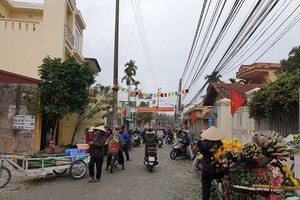 Nhộn nhịp Chợ hoa Lũng những ngày giáp Tết