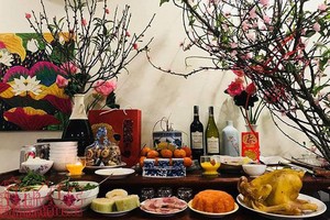 Lễ cúng tất niên chiều 30 Tết là nghi thức văn hóa cổ truyền của Việt Nam. Ảnh minh họa