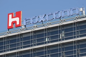 Cứ điểm sản xuất iPhone của Foxconn tại Trung Quốc dự báo sẽ hoạt động ổn định trở lại trong tuần tới, nhưng chỉ đạt 40-60% công suất thông thường. Ảnh: AFP