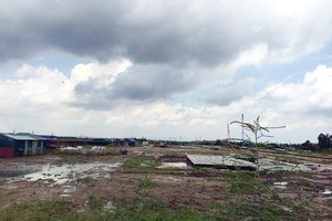 Dự án Bể thử mô hình tàu thủy vẫn ngổn ngang.