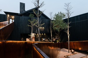 Nhà hàng YAM: Lắng nghe chiều xuống