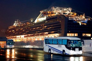 Tàu du lịch Diamond Princess được cho là ổ dịch viêm phổi cấp do chủng mới của virus corona (Covid-19) lớn nhất bên ngoài Trung Quốc.