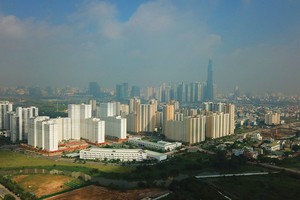 Những nút thắt đang dần được tháo gỡ, thị trường bất động sản TP.HCM dự báo sẽ sớm trở lại đà phát triển 