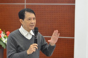 TSKH. Phạm Đỗ Nhật Tiến - Nguyên Trợ lý Bộ trưởng Giáo dục và Đào tạo.