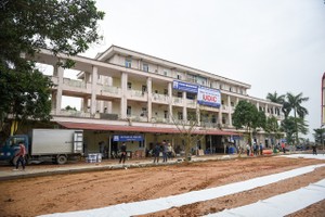 Cơ sở cũ Bệnh viện Đa khoa huyện Mê Linh được khẩn cấp cải tạo phục vị công tác phòng chống dịch Covid -19 (ảnh minh họa)