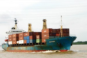 Vinalines đang lửng lơ giữa 2 trạng thái: công ty TNHH một thành viên 100% vốn nhà nước và công ty cổ phần. Ảnh: Đức Thanh