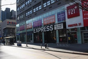 Các biện pháp “khóa chặt” nền kinh tế Mỹ khiến ít nhất 17 triệu người thất nghiệp trong vòng 3 tuần. Ảnh: AFP