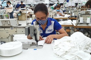 Với kịch bản xấu nhất, kim ngạch xuất khẩu của ngành dệt may trong năm 2020 có thể chỉ đạt 30-31 tỷ USD