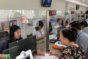Công chức TP.HCM đang quá tải công việc