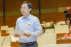 Đại biểu Nguyễn Quốc Bình (Hà Nội).