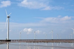 Bộ Công thương đề nghị bổ sung 7.000 MW điện gió vào quy hoạch điện hiện hành như một giải pháp nhằm đảm bảo cấp điện. Ảnh: Đức Thanh