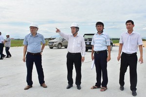 Chủ tịch UBND tỉnh Thừa Thiên Huế yêu cầu đẩy nhanh tiến độ các dự án