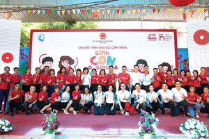 Đội dự án và các tình nguyện viên là nhân viên và tư vấn viên của Generali Việt Nam