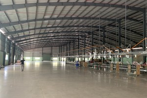 Nhà xưởng gần như trống trơn nhưng doanh nghiệp này vẫn... xuất khẩu hàng hoá được ưu đãi thuế