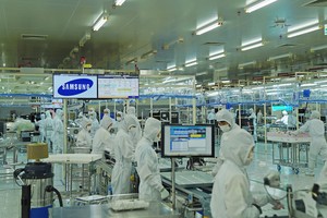 Samsung Việt Nam cũng dự kiến giảm mục tiêu xuất khẩu xuống còn khoảng 45,5 tỷ USD trong năm 2020.