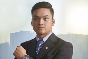 Ông Lê Viết Hiếu bắt đầu công tác tại Xây dựng Hòa Bình từ 4 năm trước