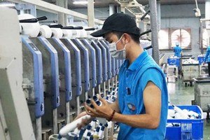 Không để thủ tục hành chính bào mòn niềm tin kinh doanh