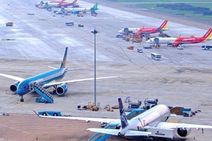 Các hãng hàng không tư nhân cũng muốn được hưởng lãi suất hỗ trợ như Vietnam Airlines
