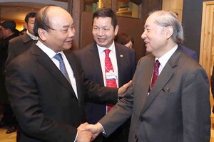 Thủ tướng Chính phủ Nguyễn Xuân Phúc gặp gỡ  14 doanh nghiệp trong Top Fortune Global 500 tại WEF