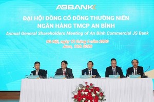 Đại hội đồng cổ đông ABBANK: Nhất trí niêm yết 2020, nếu không kịp sẽ đưa cổ phiếu giao dịch tại UpCom