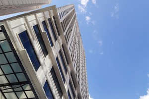 Phân khúc căn hộ sụt giảm cả nguồn cung và thanh khoản. Ảnh: Thành Nguyễn.