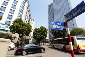 Văn phòng là phân khúc chưa chịu nhiều ảnh hưởng tiêu cực từ Covid-19. Ảnh: Thành Nguyễn.