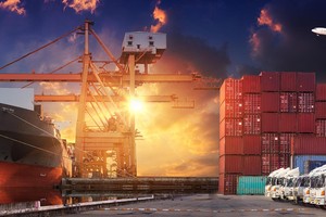 Việt Nam đang được hưởng lợi từ làn sóng dịch chuyển chuỗi cung ứng. Ảnh: Shutterstock.