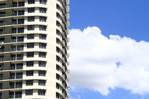 Giá chung cư tăng cao và hiện đã phổ biến ở mức trên 50 triệu. Ảnh: Bình Minh.