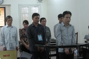 Cho cấp dưới vay tiền quỹ trái phép, Chủ nhiệm hợp tác xã La Nội hầu tòa