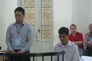 Hai giám đốc làm giả hàng nghìn hộp thuốc của trẻ em