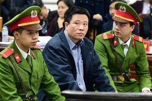 Hà Văn Thắm nhiều lần xin xem xét giảm nhẹ
