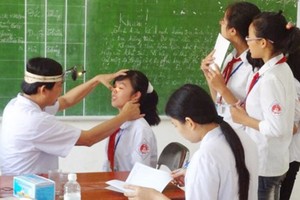 Bảo hiểm xã hội Việt Nam đặt mục tiêu 100% học sinh sinh viên tham gia bảo hiểm y tế