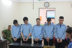 Giả điều tra viên, hù dọa qua điện thoại lừa tiền tỷ