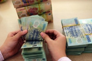 Xét xử giám đốc tại Lạng Sơn rút tiền doanh nghiệp nhà nước bằng hợp đồng khống