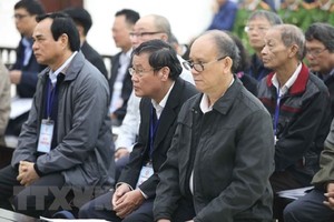 Vụ xét xử 2 cựu Chủ tịch UBND TP. Đà Nẵng: Ông Nguyễn Bá Thanh chỉ đạo không đấu giá?