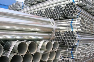 Khách hàng chây ỳ, Hoa Sen (HSG) kiện đòi nợ 300 triệu đồng