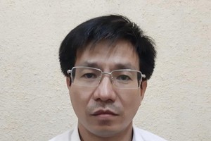 Bi can Phùng Như Tùng, Trưởng Trung tâm phân tích, Cục Kiểm định Hải quan (Tổng cục Hải quan) 