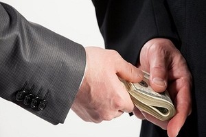 Chạy thoát “án” kỷ luật, cán bộ công an bị lừa tiền tỷ