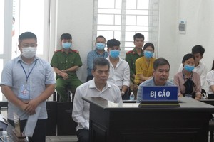 Các bị cáo tại phiên tòa