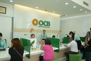 OCB tặng quà cho người gửi tiền
