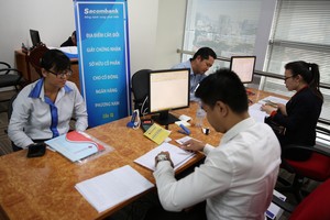 Sacombank cấp mới giấy chứng nhận sở hữu chứng khoán cho cổ đông Southern Bank