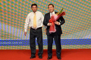 Sau khi từ nhiệm giữa tháng 7/2015, ông Nguyễn Quốc Toàn đã chính thức được bầu lại làm Chủ tịch HĐQT Nam A Bank