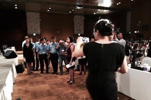 Đại hội lần 2 vừa qua (24/5) có rất đông cổ đông đã tham dự, nhưng tranh luận đã diễn ra ngay từ phút đầu và cuối cùng chương trình không được thông qua.