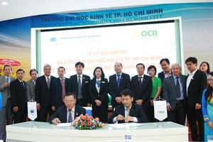 OCB ký hợp tác với Trường đại học kinh tế TP. HCM