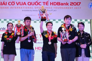 Lê Quang Liêm đăng quang mùa giải cờ vua quốc tế HDBank lần thứ 7 