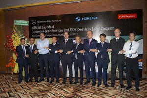 Mercedes-Benz và FUSO ra mắt dịịch vụ tài chính Daimler cùng Eximbank 