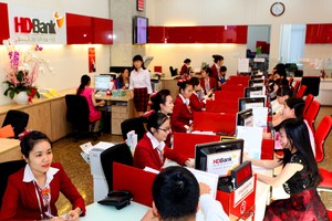 HDBank xác thực bằng vân tay khi rút tiền, chuyển khoản