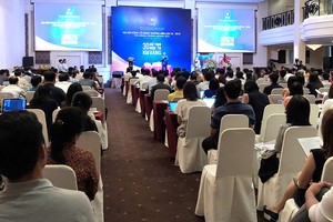 Đại hội cổ đông  PNJ: PNJ không có liên quan và bị ảnh hưởng gì từ việc của DongABank