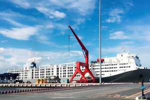 Đồng Tâm Group hợp long Cầu cảng số 2 - Cảng quốc tế Long An