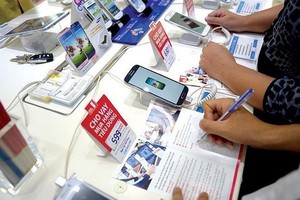 Áp lộ trình siết dần cho vay tiền mặt tại công ty tài chính